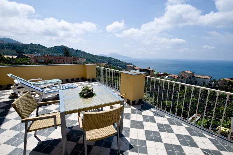Relais Il Pennino Bed & Breakfast Massa Lubrense Exterior foto