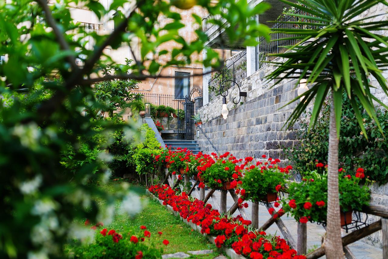 Relais Il Pennino Bed & Breakfast Massa Lubrense Exterior foto